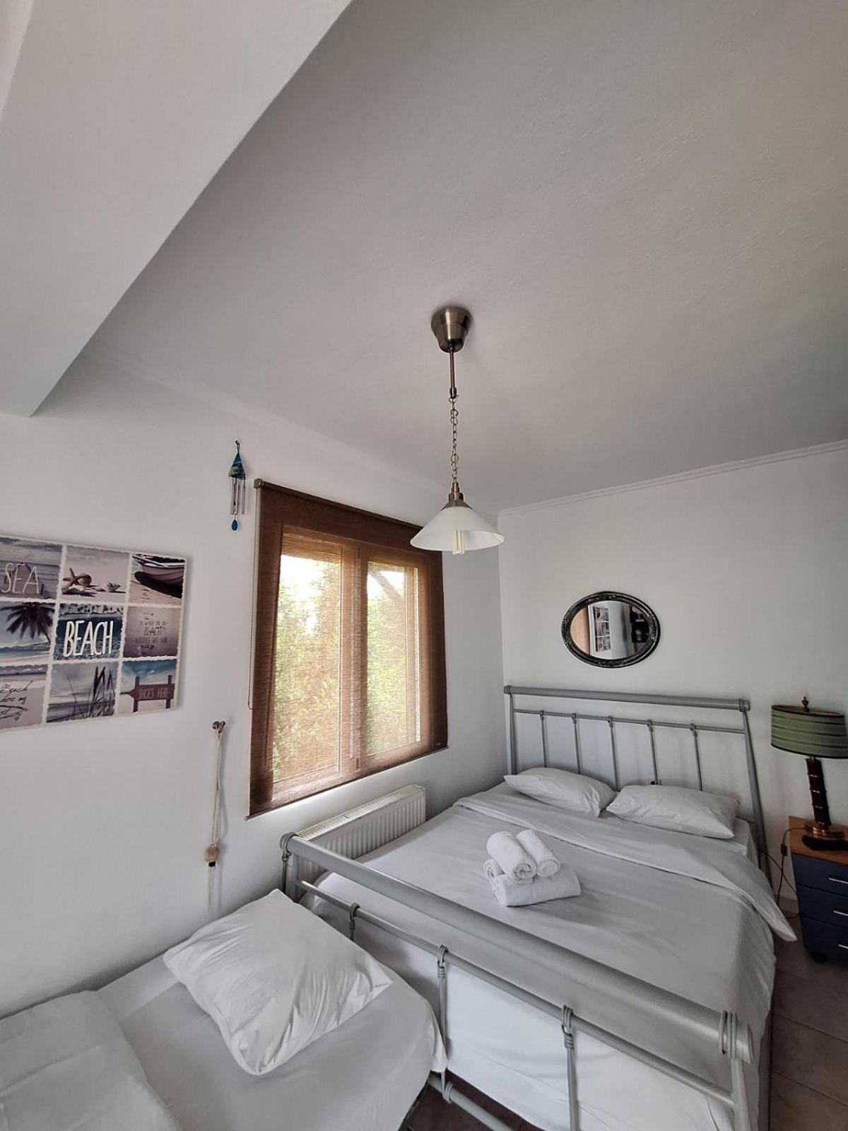 Roadhouse, Nilie Hospitality Mgmt Villa ฟิออยิตา ภายนอก รูปภาพ